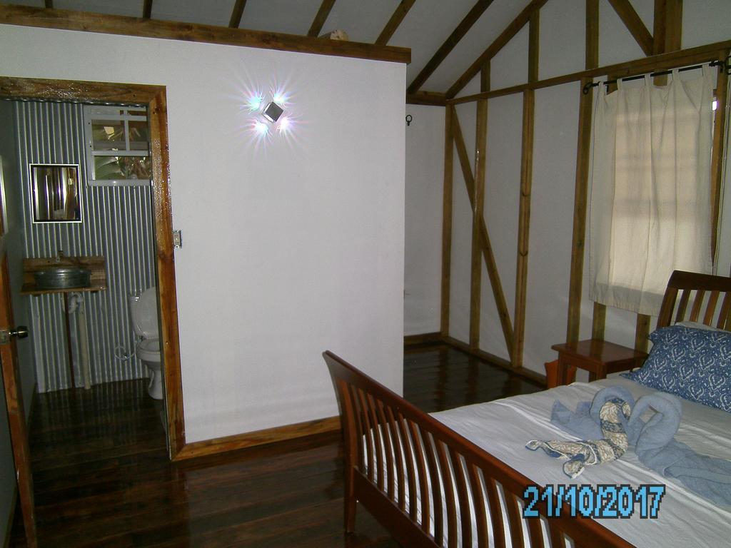 The Funky Dodo Backpackers Hostel Хопкинс Экстерьер фото