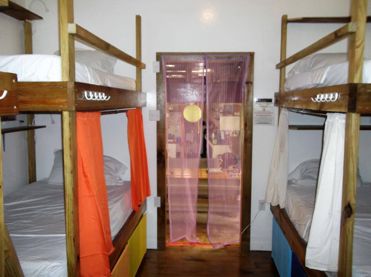 The Funky Dodo Backpackers Hostel Хопкинс Экстерьер фото